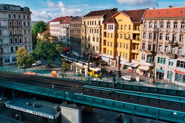 В Германии снова выросли цены на недвижимость: может ли немец со средним доходом позволить себе купить жилье?