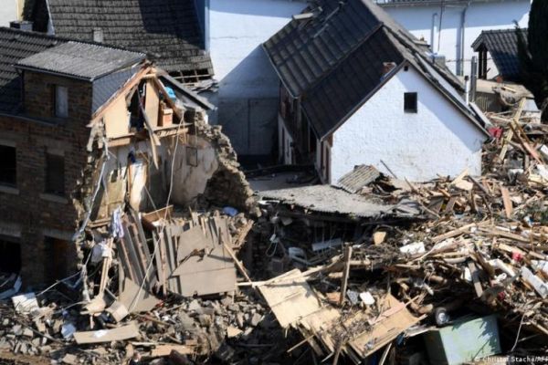 Немцам, лишенным стихией крова, построят дома за счет бюджета